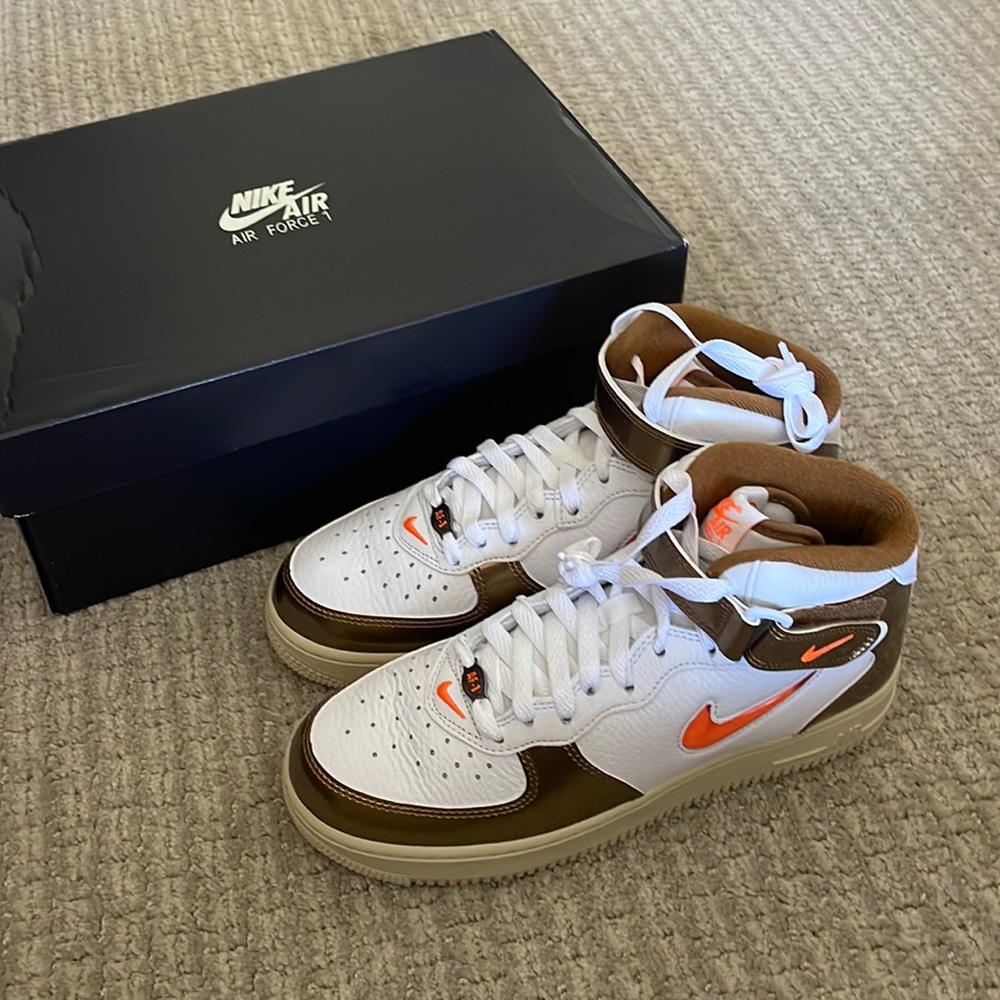 Nike air force 1 mid qs
